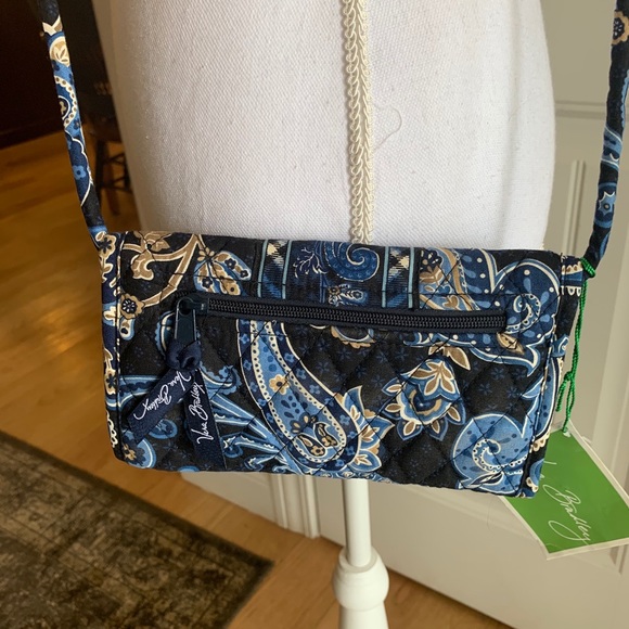 NWT Vera Bradley Purse (Crossbody or Long Strap) - Picture 4 of 6